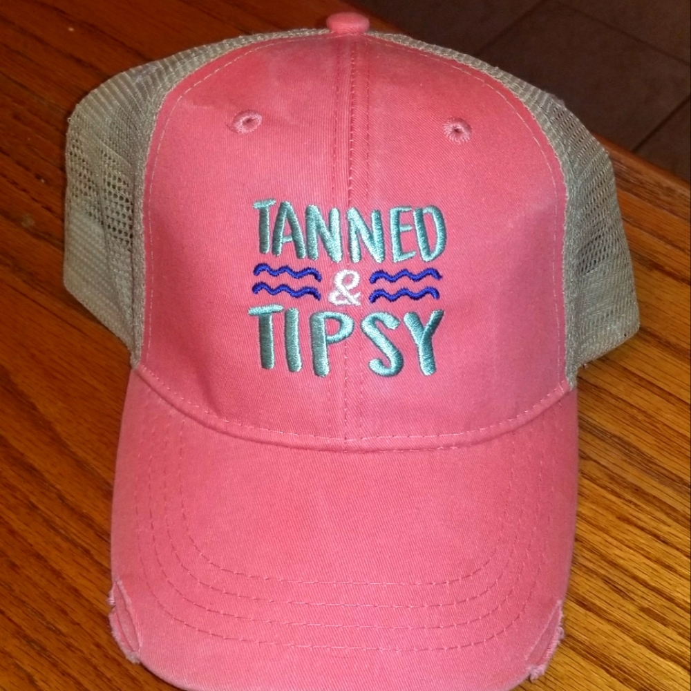 Women Tanned & Tipsy Hat by Piper Lou - Picture 1 of 5